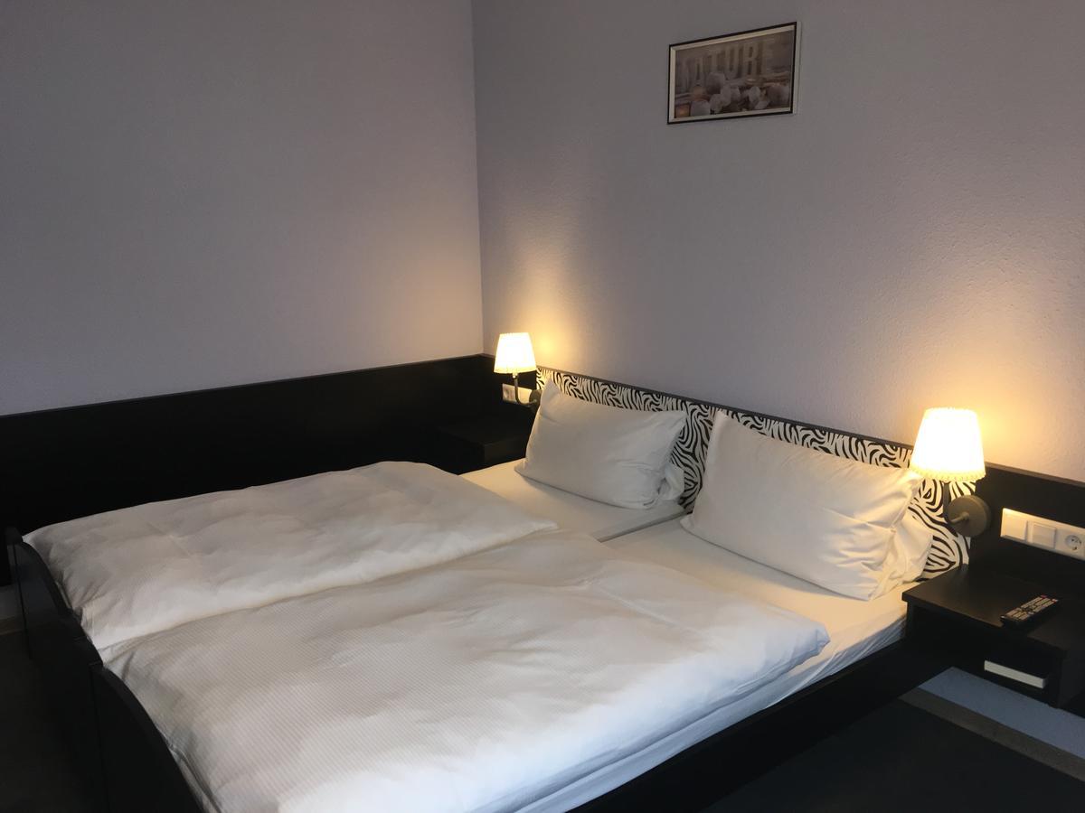 Zip Hotel Lingenfeld Eksteriør bilde