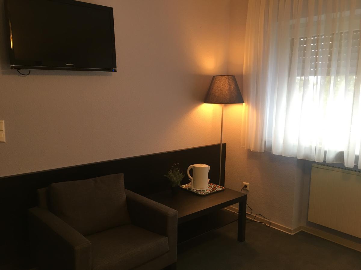 Zip Hotel Lingenfeld Eksteriør bilde