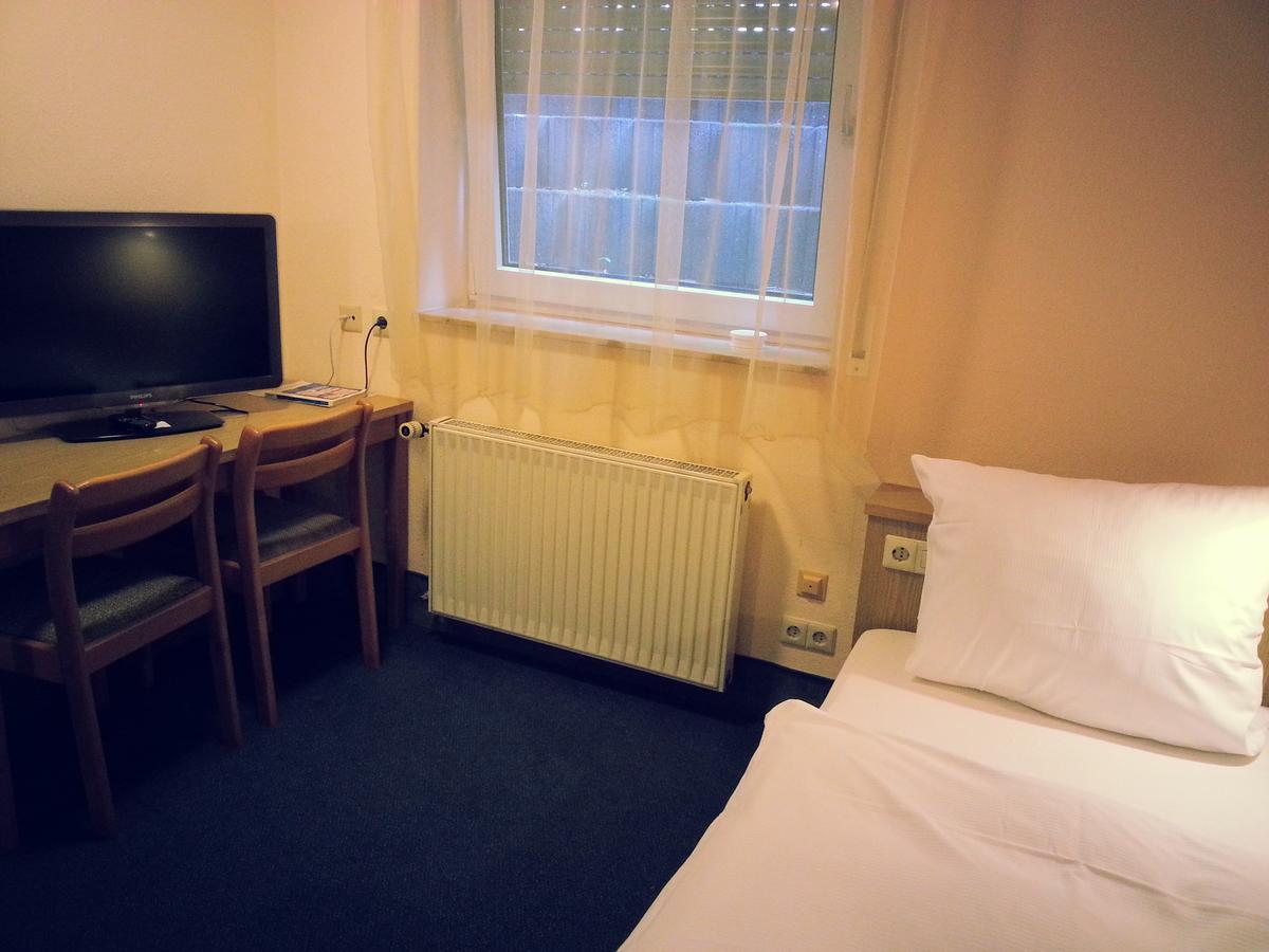 Zip Hotel Lingenfeld Eksteriør bilde