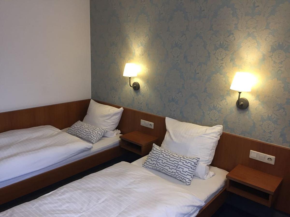 Zip Hotel Lingenfeld Eksteriør bilde